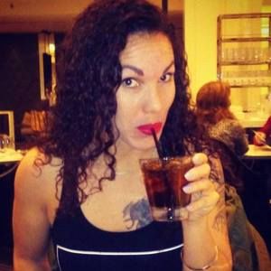 Meet your Posher, Kasandra